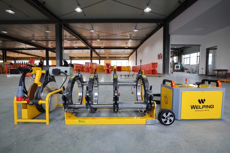 Choosing the right welding equipment for you: Hydraulic butt welding vs electrofusion welding